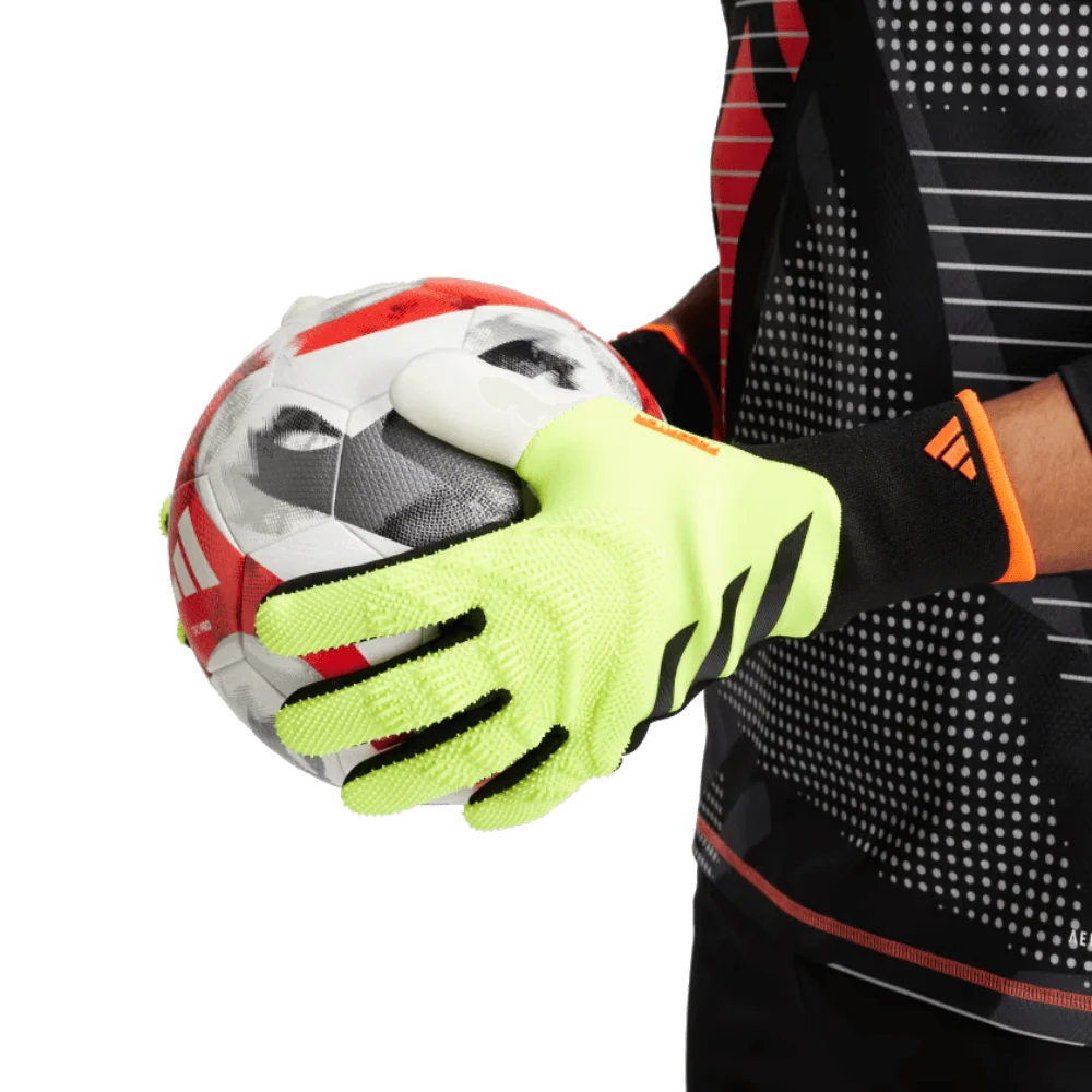 Adidas Predator Pro Goalkeeper Gloves - Image 7