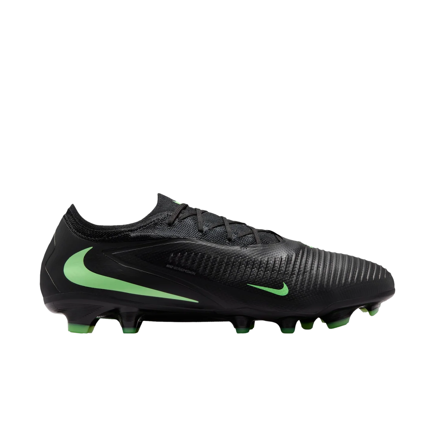 Nike Phantom 6 Low Pro Firm Ground Cleats