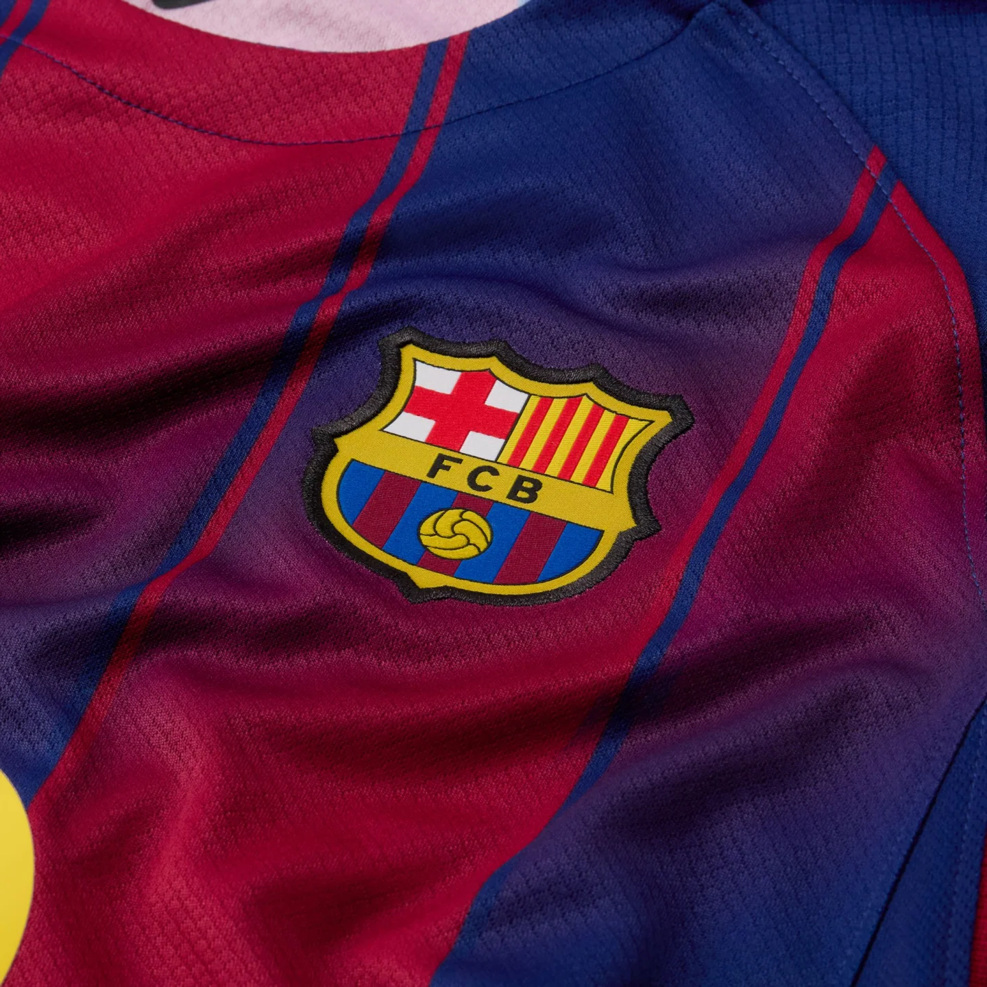 Nike Barcelona 25/26 Youth Home Jersey - Image 4